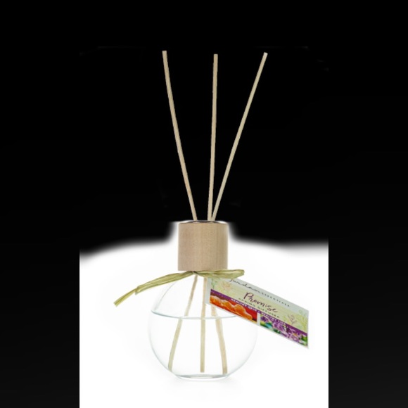 Oil Diffuser - Picture 2 of 2